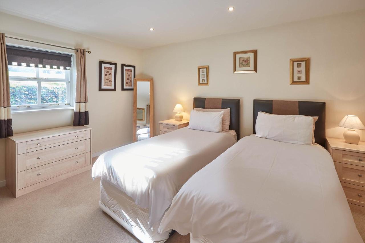 Host & Stay - Folkton Cottages Scarborough Luaran gambar